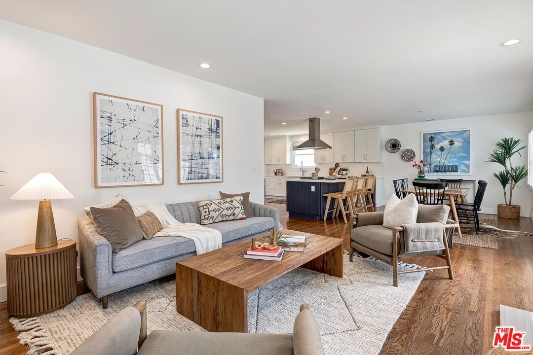 Fallsgrove photo 7