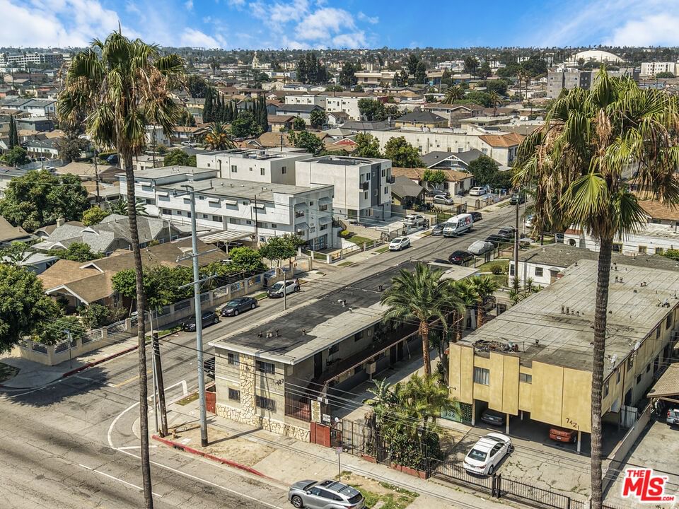 Figueroa photo 16