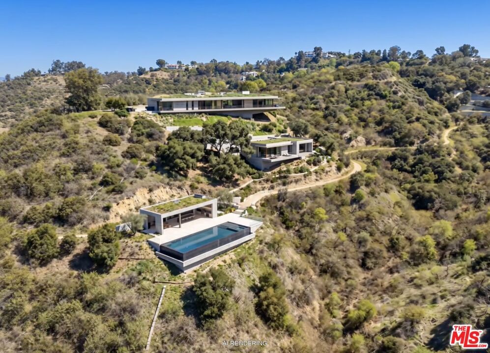 Mulholland photo 1