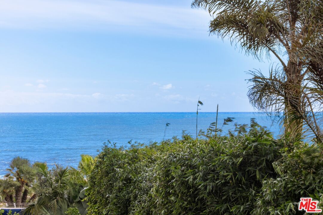 Ocean photo 11
