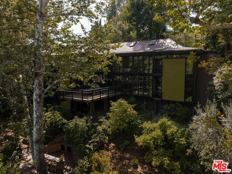 Hillside photo 32