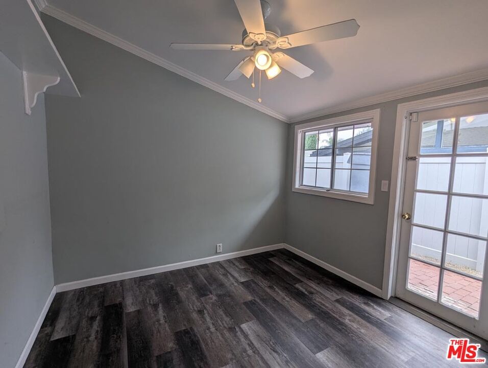 Oakdale photo 61