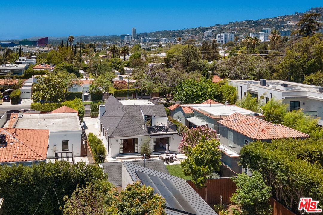 Crescent Heights photo 28