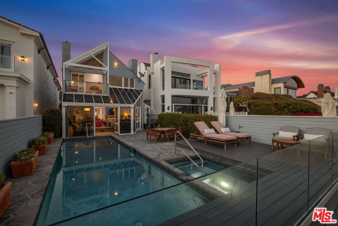 Malibu photo 1