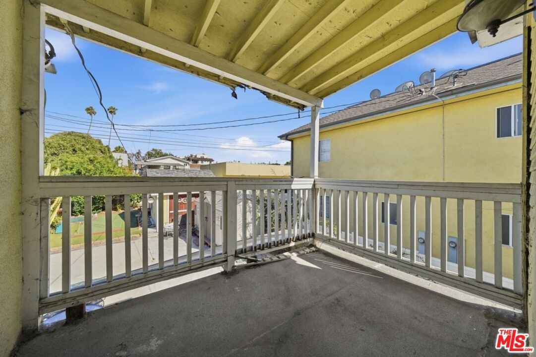 Crenshaw photo 15