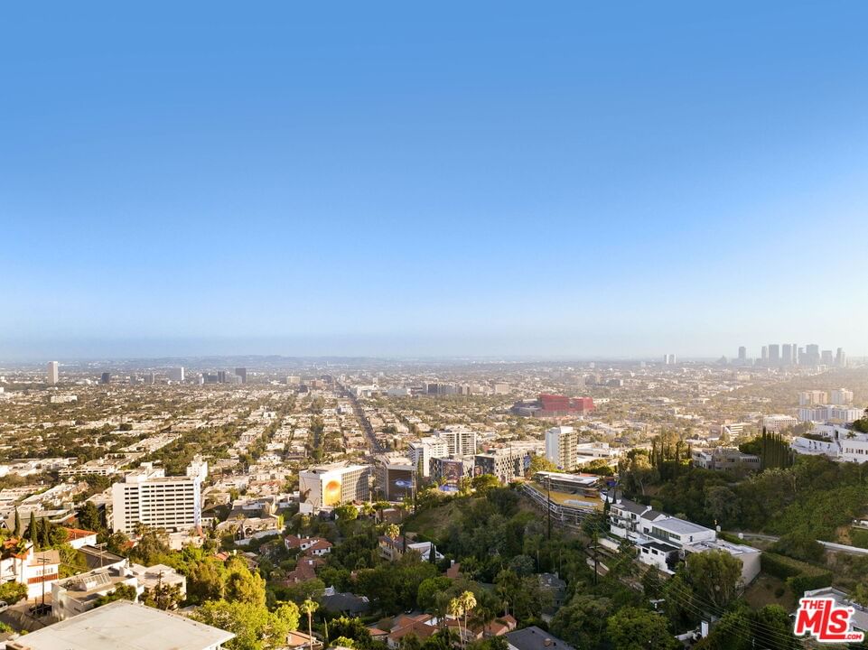 Hollywood photo 25