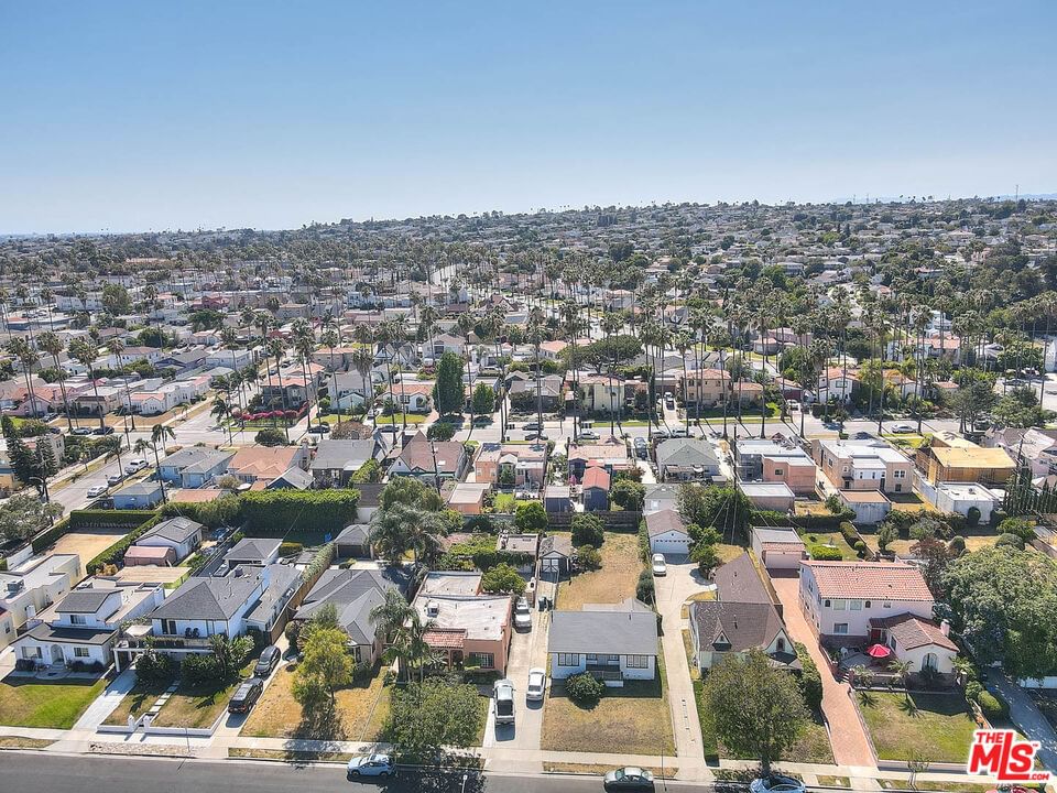 Hillcrest photo 18
