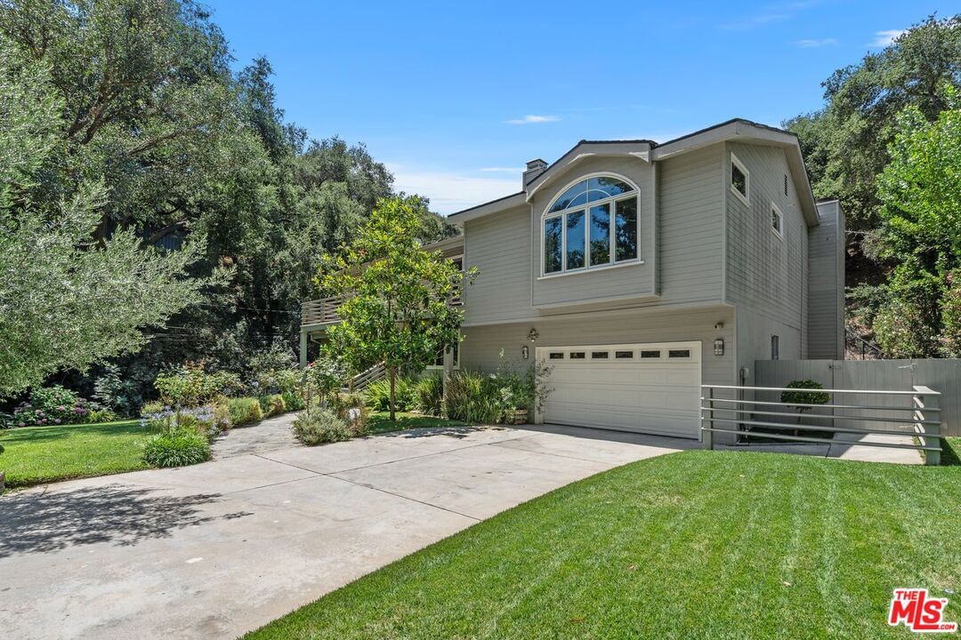 Mulholland photo 4
