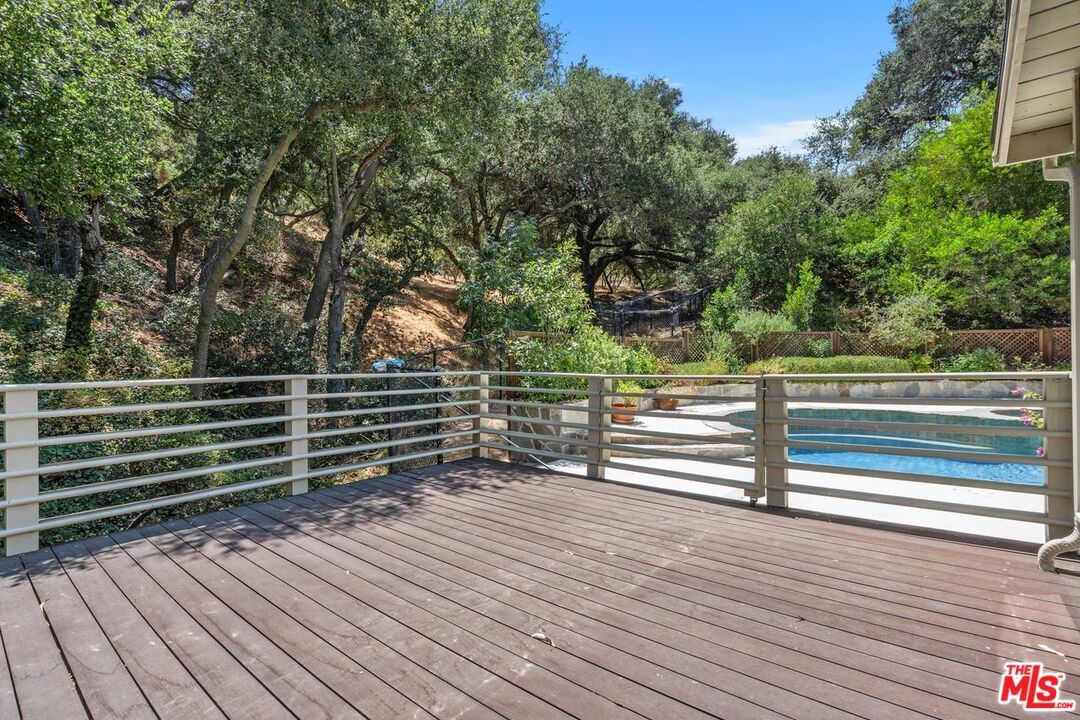 Mulholland photo 47