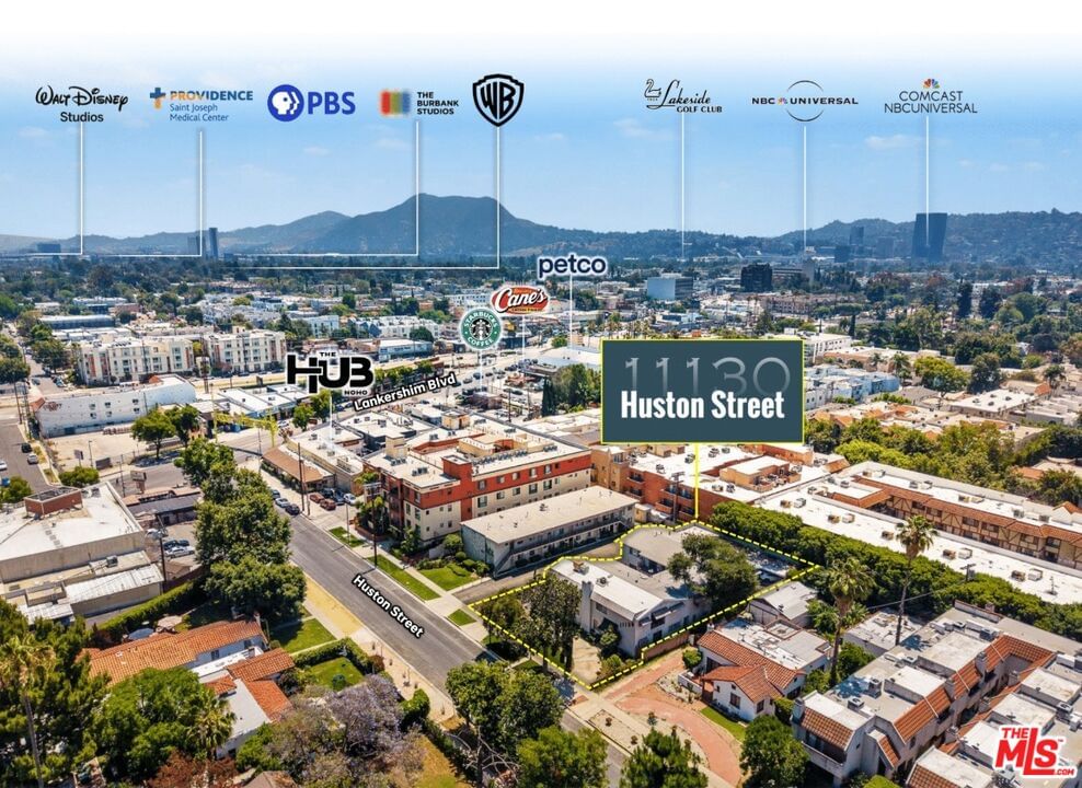Huston photo 24