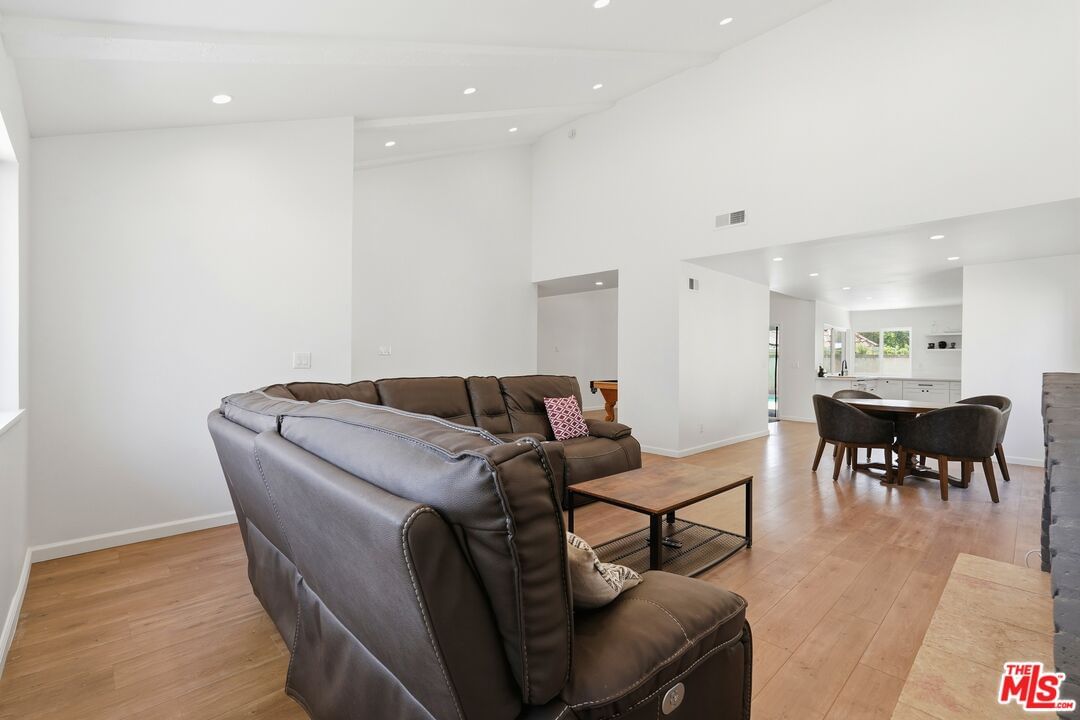 Malton photo 9