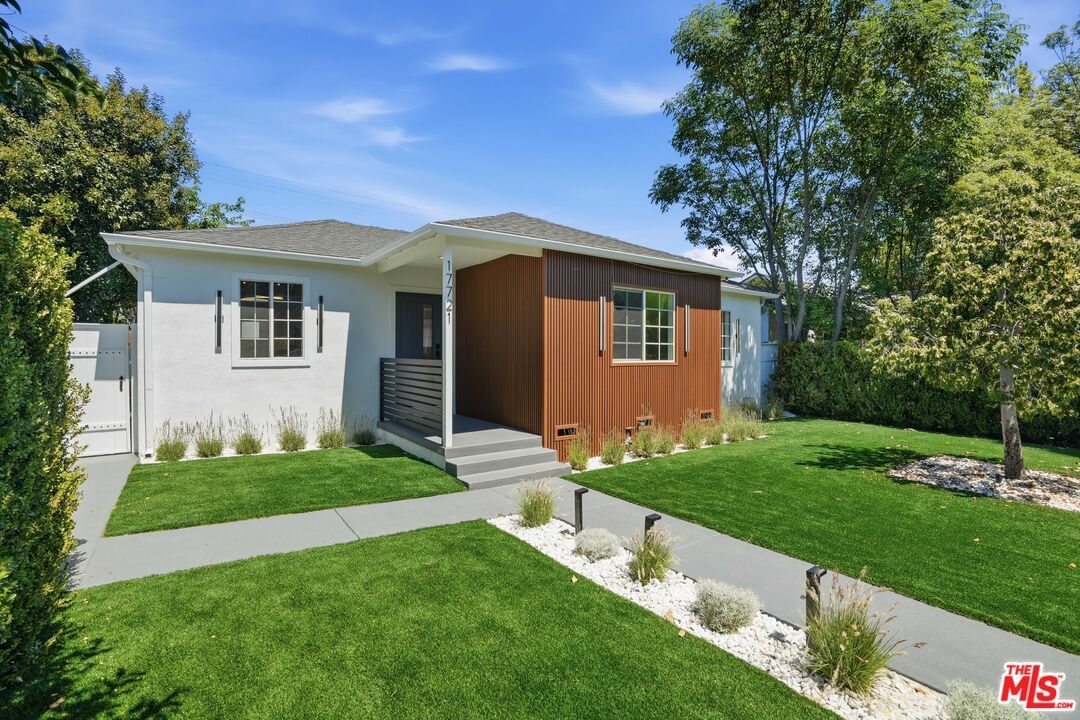 Burbank photo 1