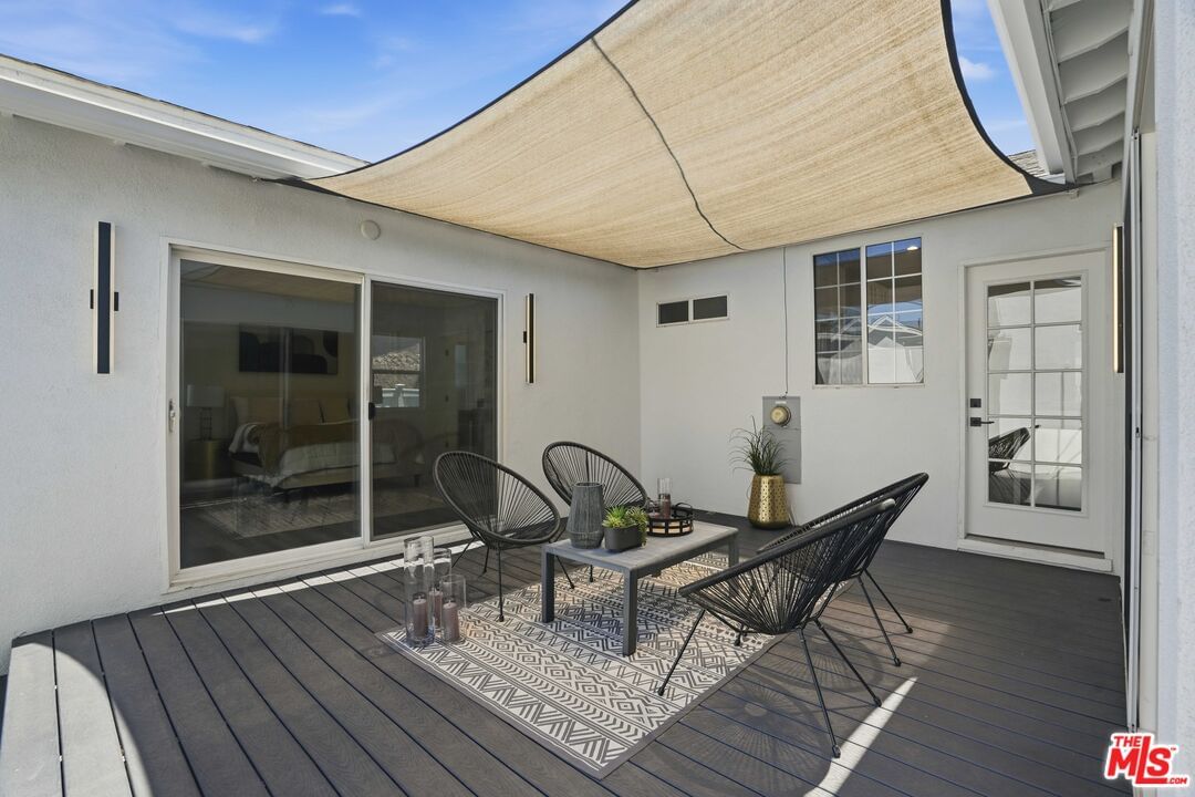 Burbank photo 36