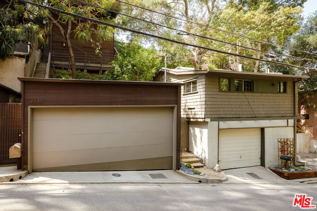 Stanley Hills photo 63