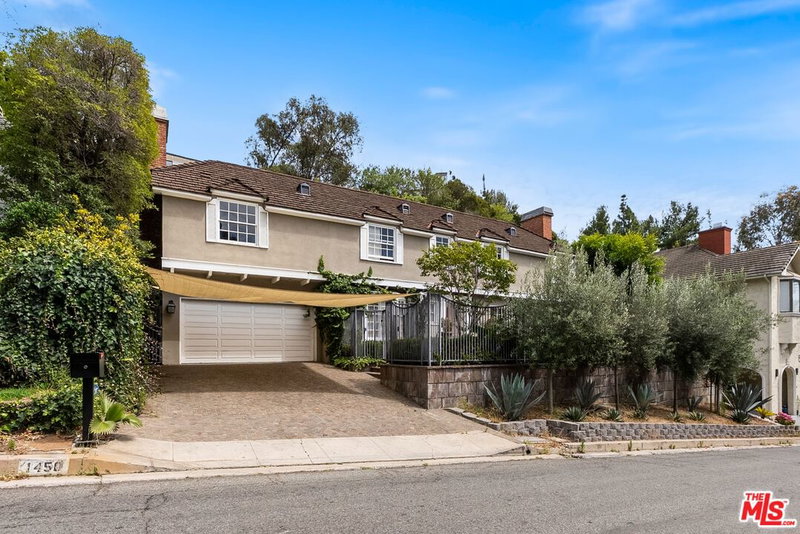 1450 Doheny Dr