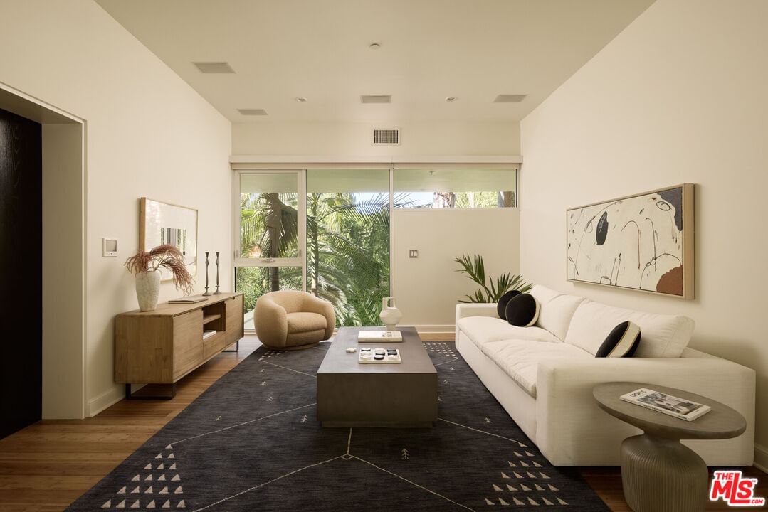 Fryman photo 15
