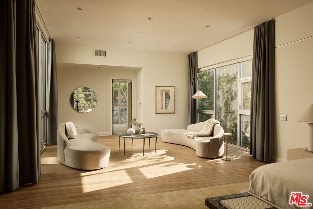 Fryman photo 18