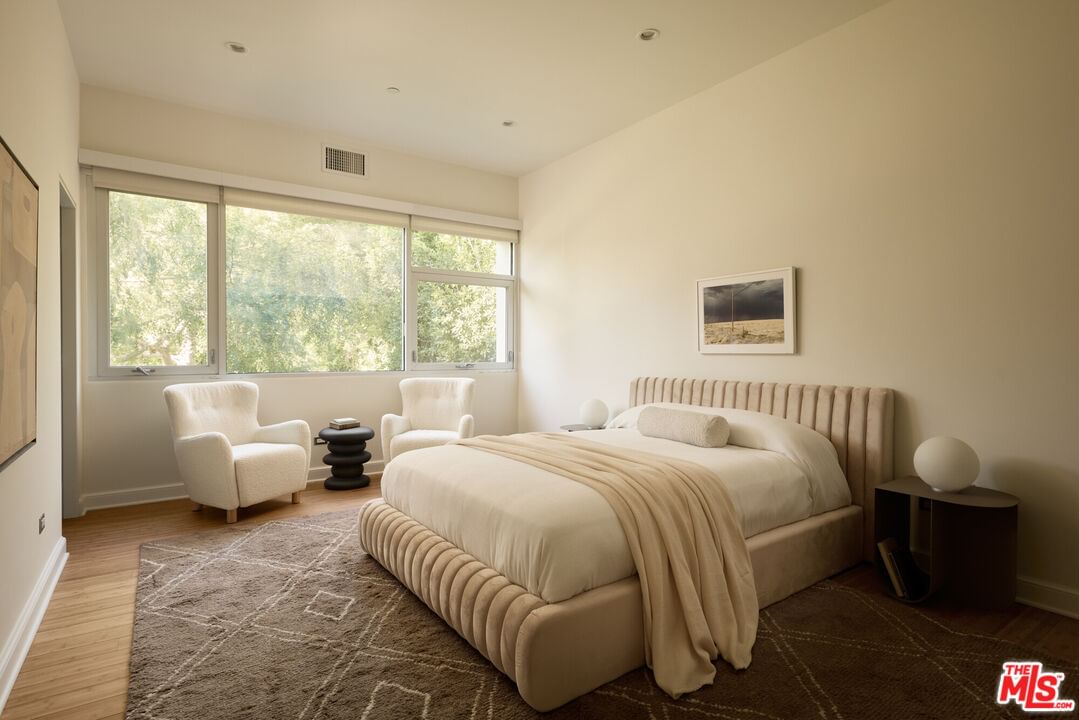 Fryman photo 21
