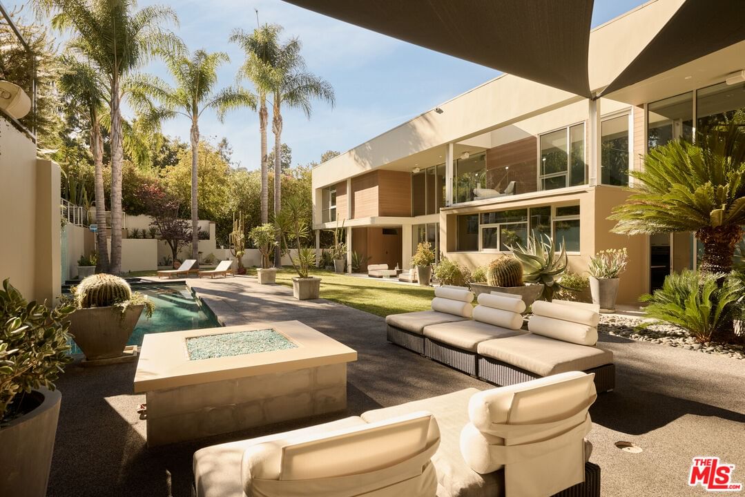 Fryman photo 25
