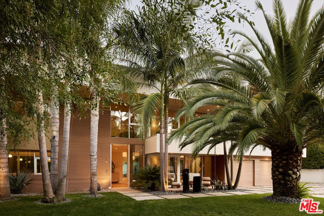 Fryman photo 28