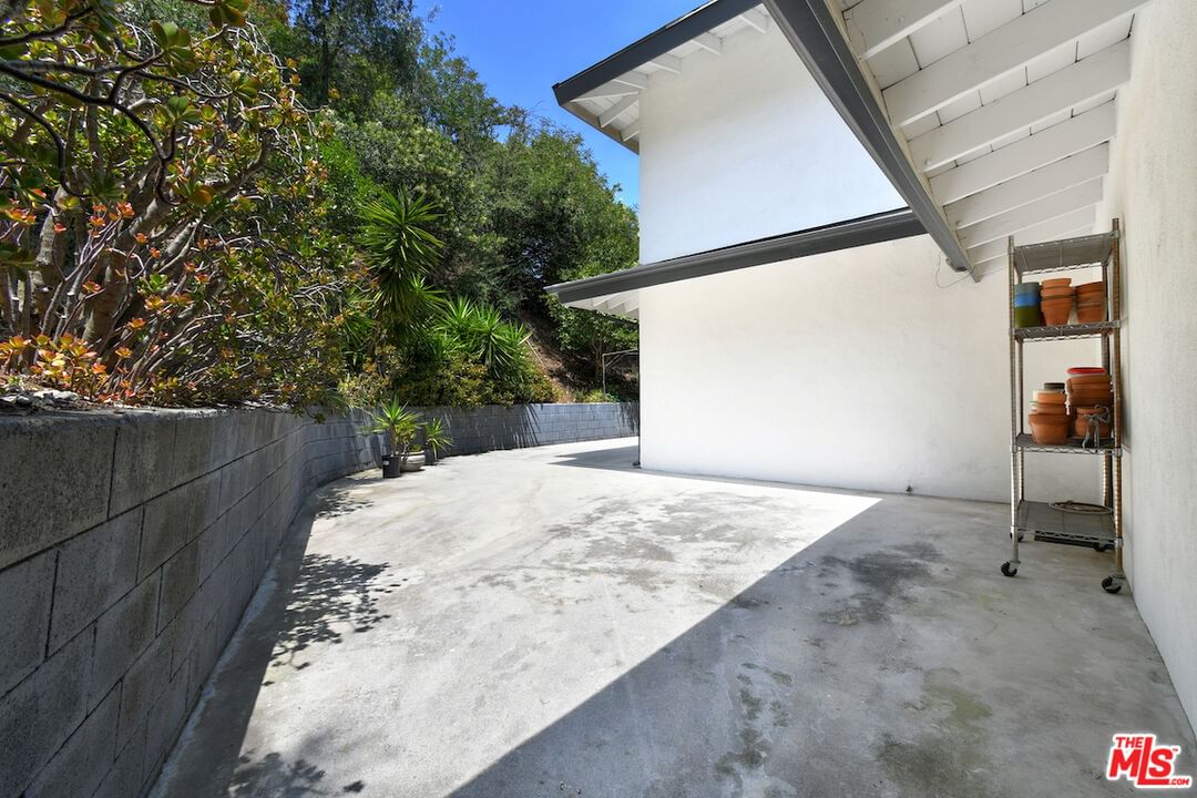 Briarvale Lane photo 51