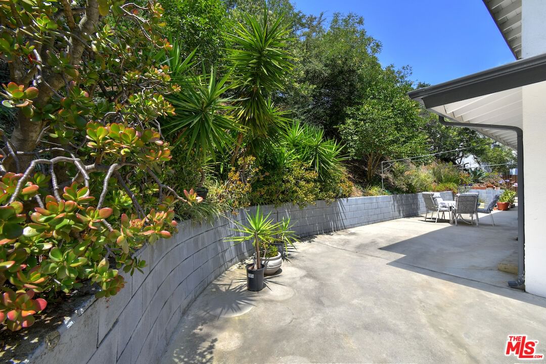 Briarvale Lane photo 52