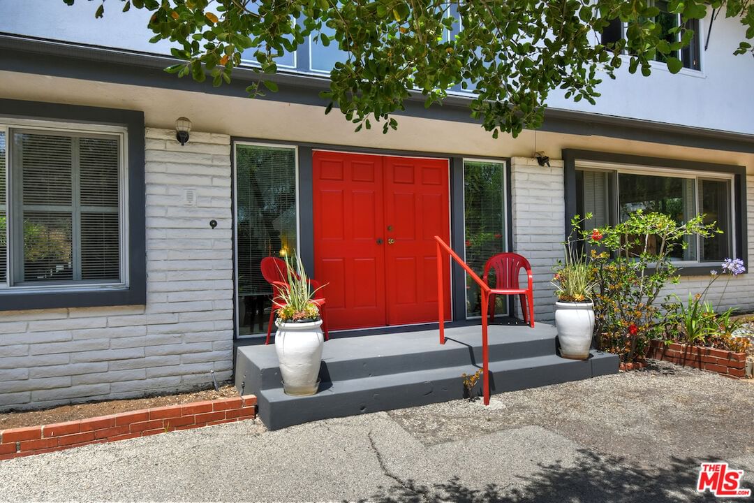 Briarvale Lane photo 6