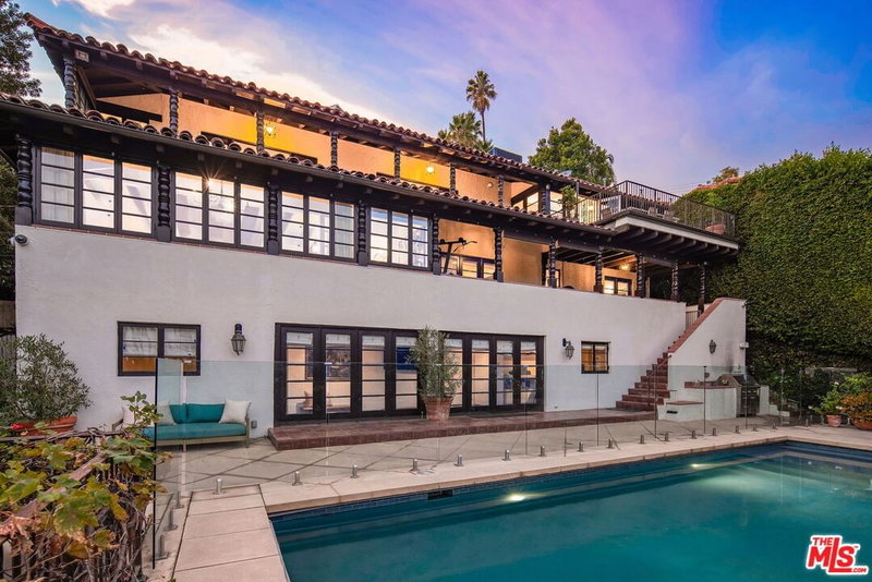 4778 Bonvue Ave