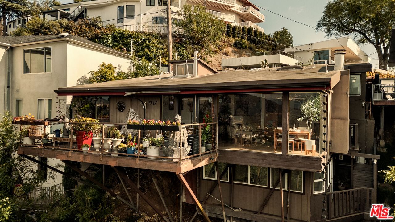 Pacific View photo 45