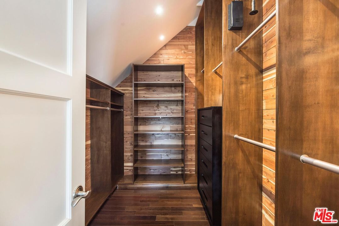 Oak View photo 30