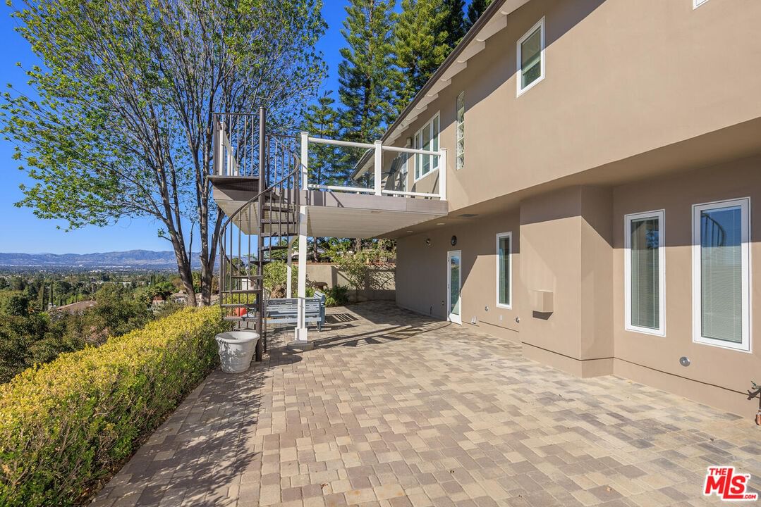 Oak View photo 42