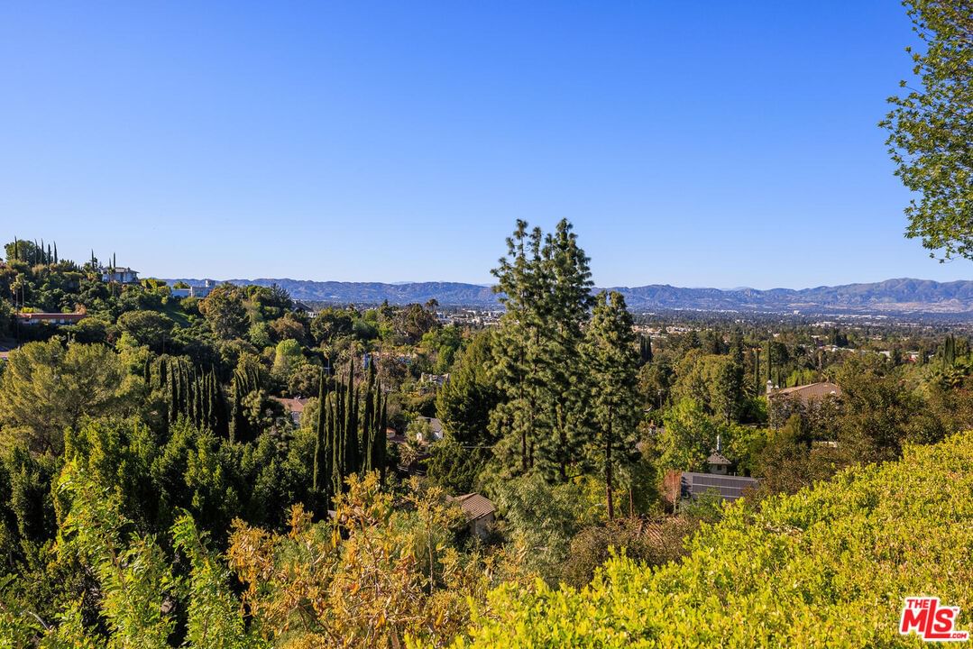 Oak View photo 51