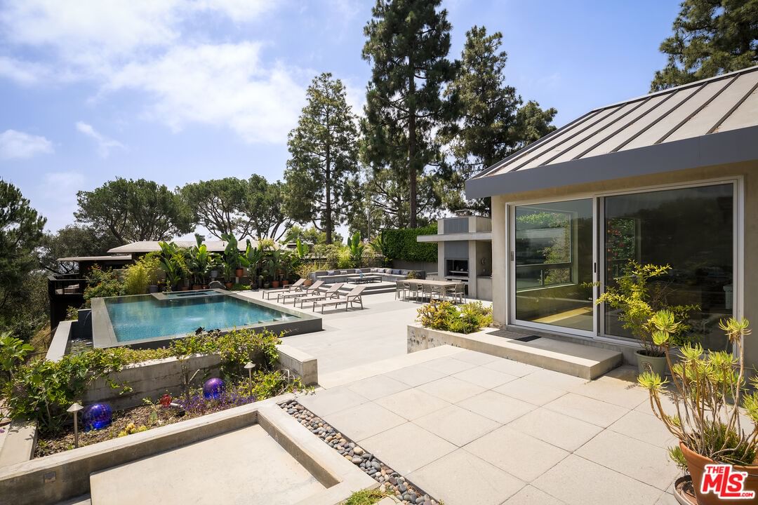 Lago Vista photo 7