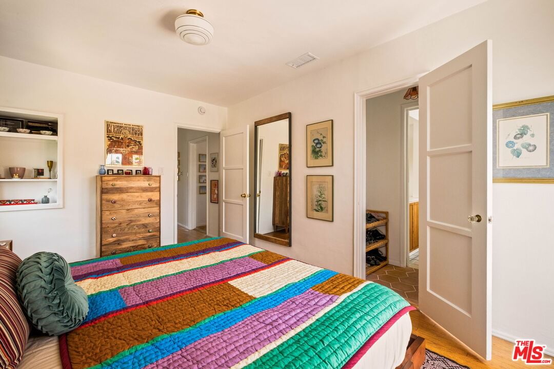 Almaden photo 30