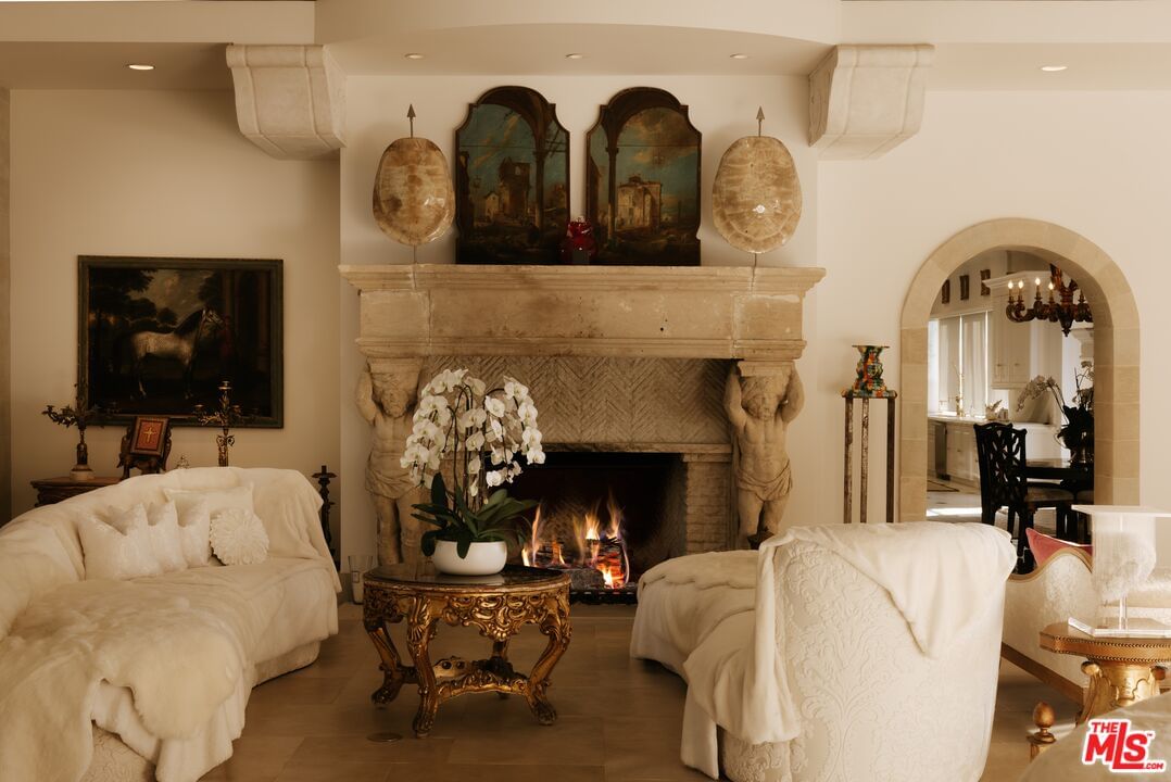 Mulholland photo 9