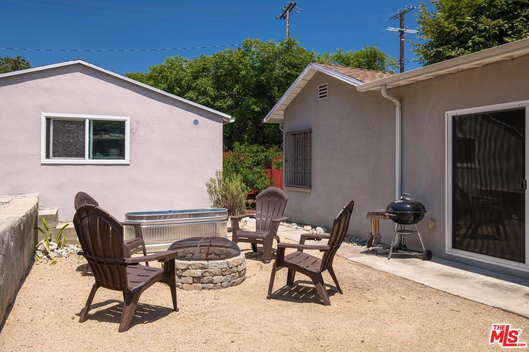 Arroyo photo 52