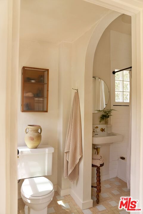 Avenue 52 photo 16