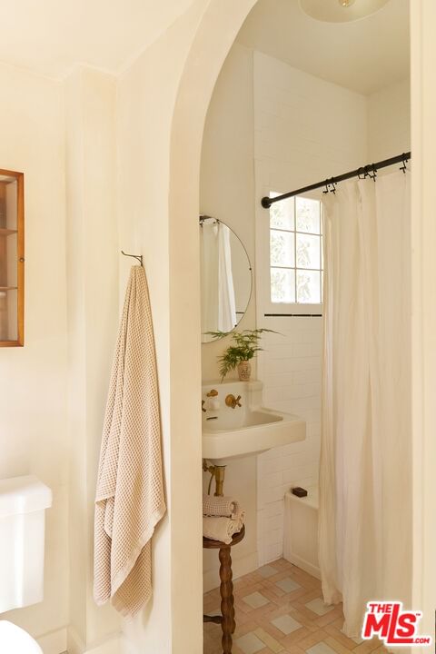 Avenue 52 photo 17