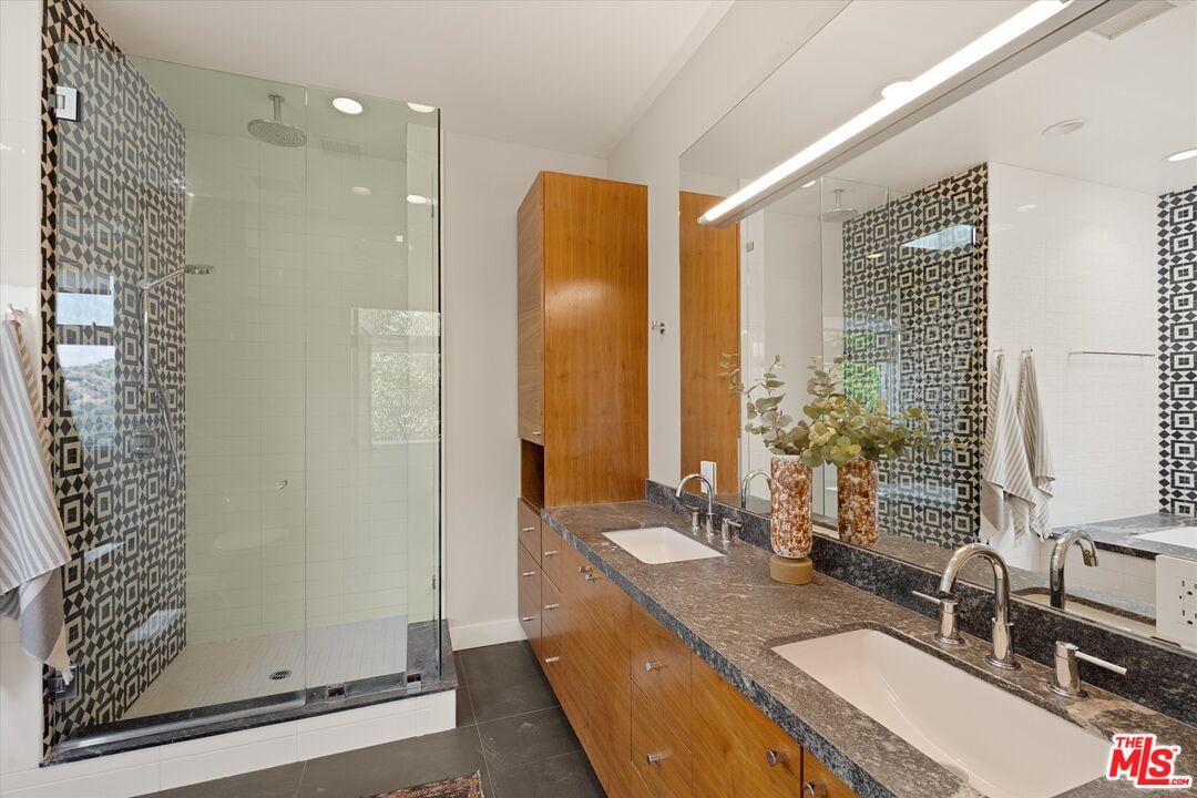 Glendower photo 30