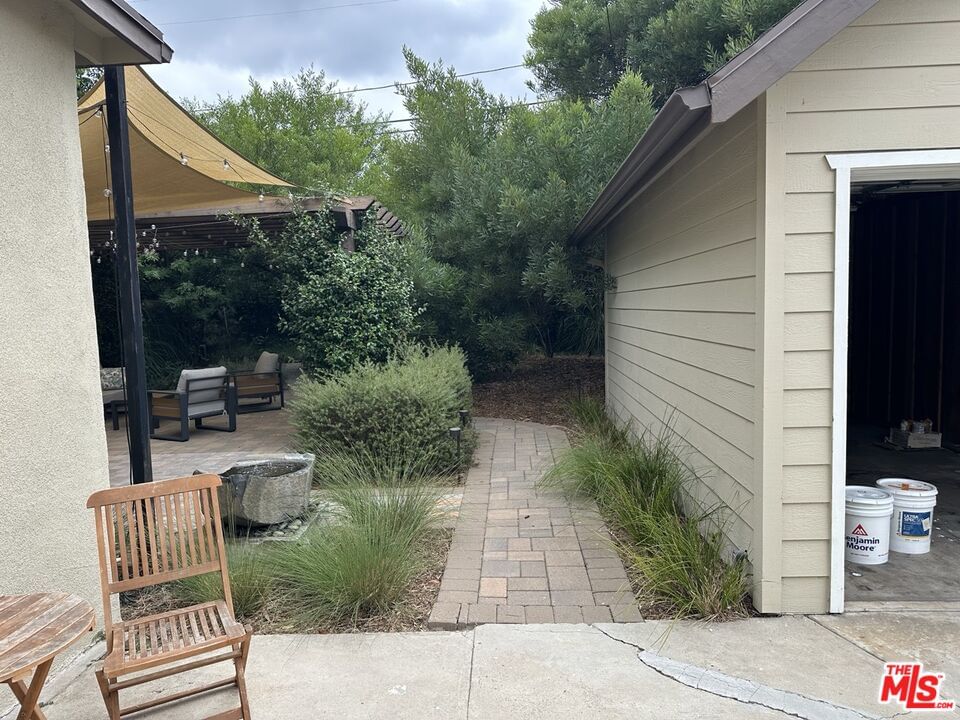 Avenue 30 photo 32