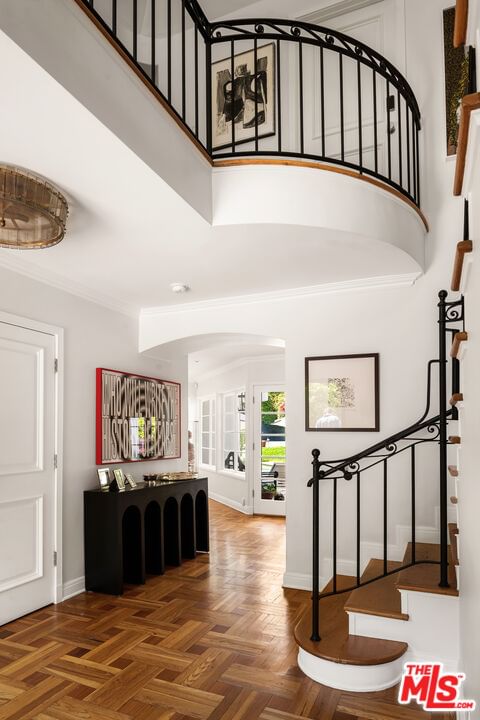Beverly Glen photo 21