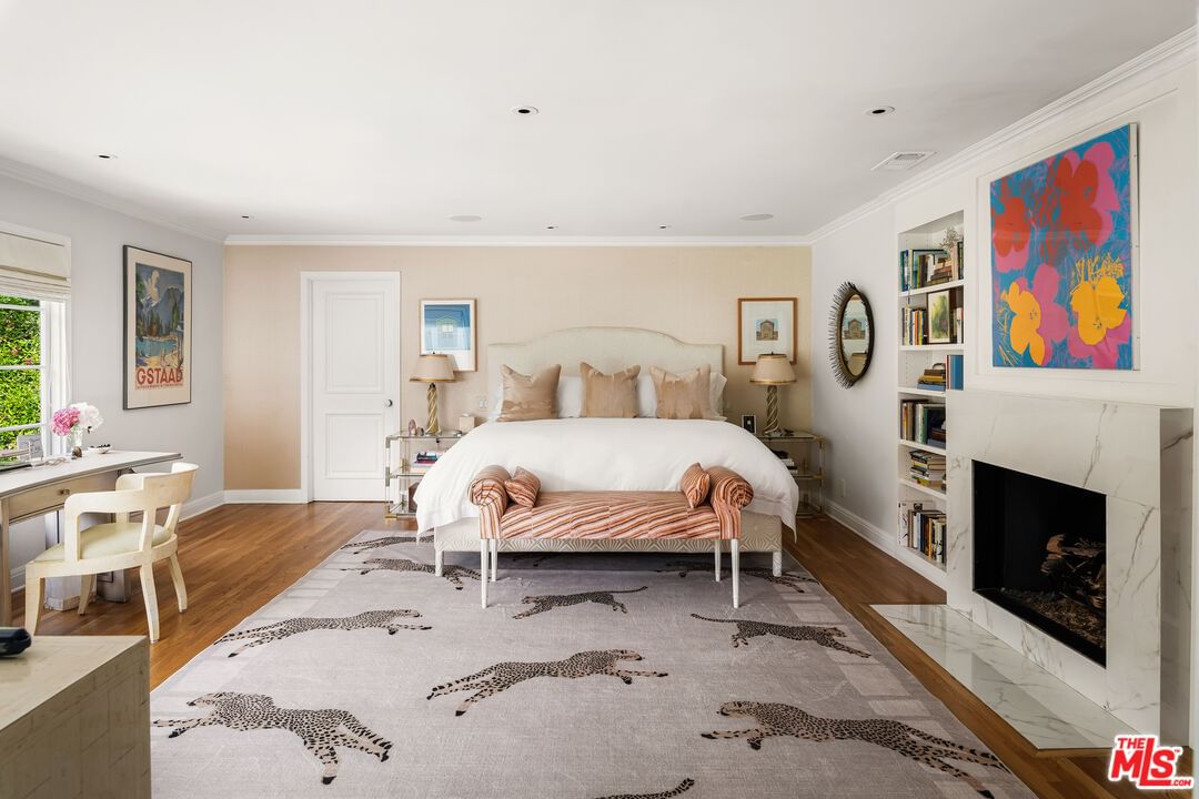 Beverly Glen photo 23
