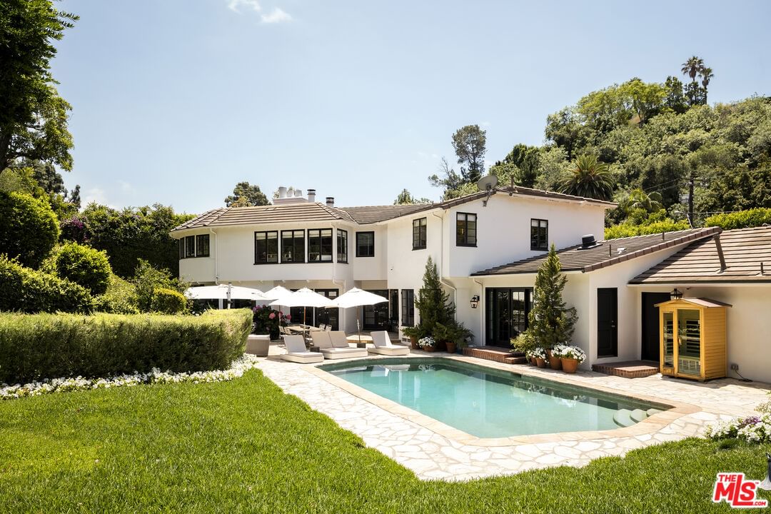 Beverly Glen photo 34