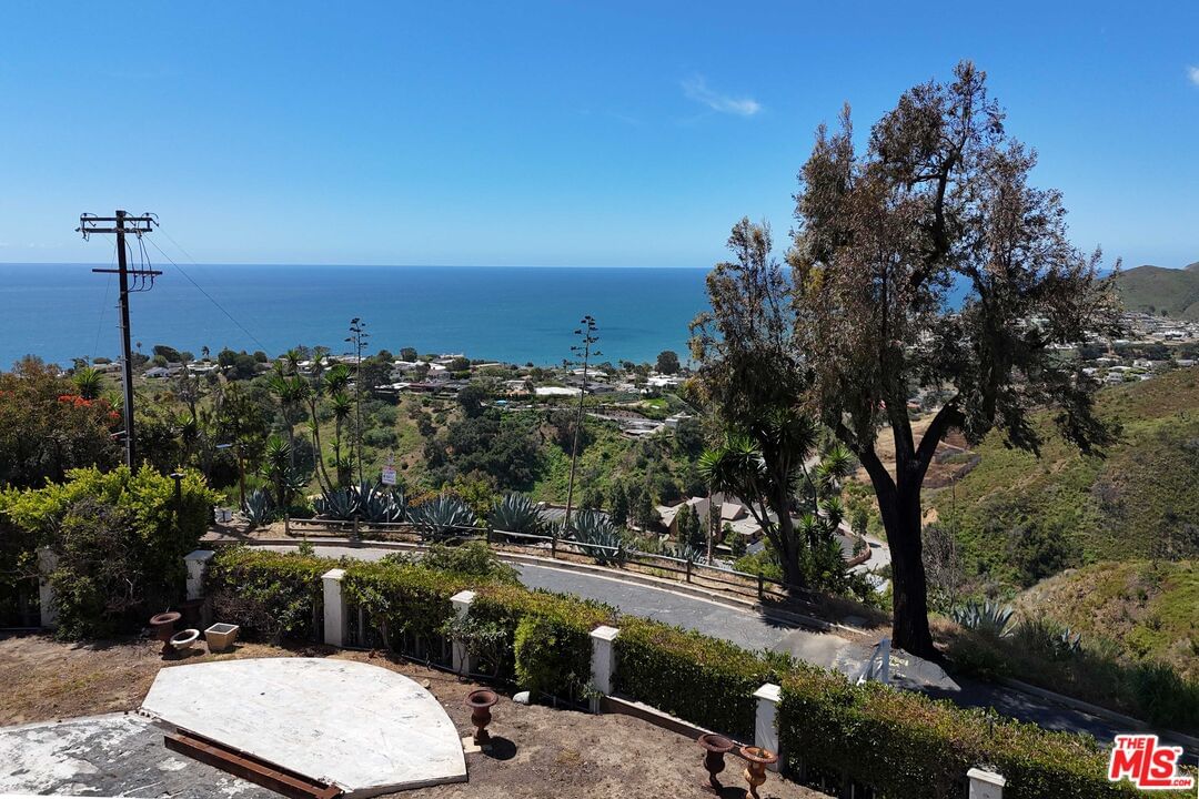 Paseo Miramar photo 18