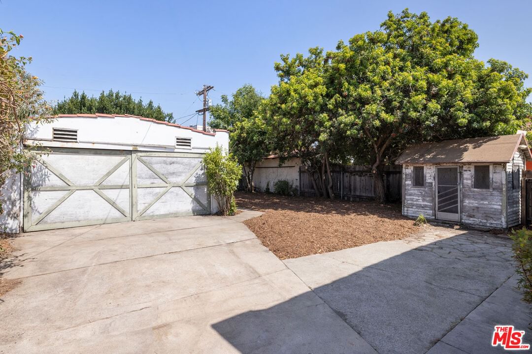 Avenue 55 photo 16