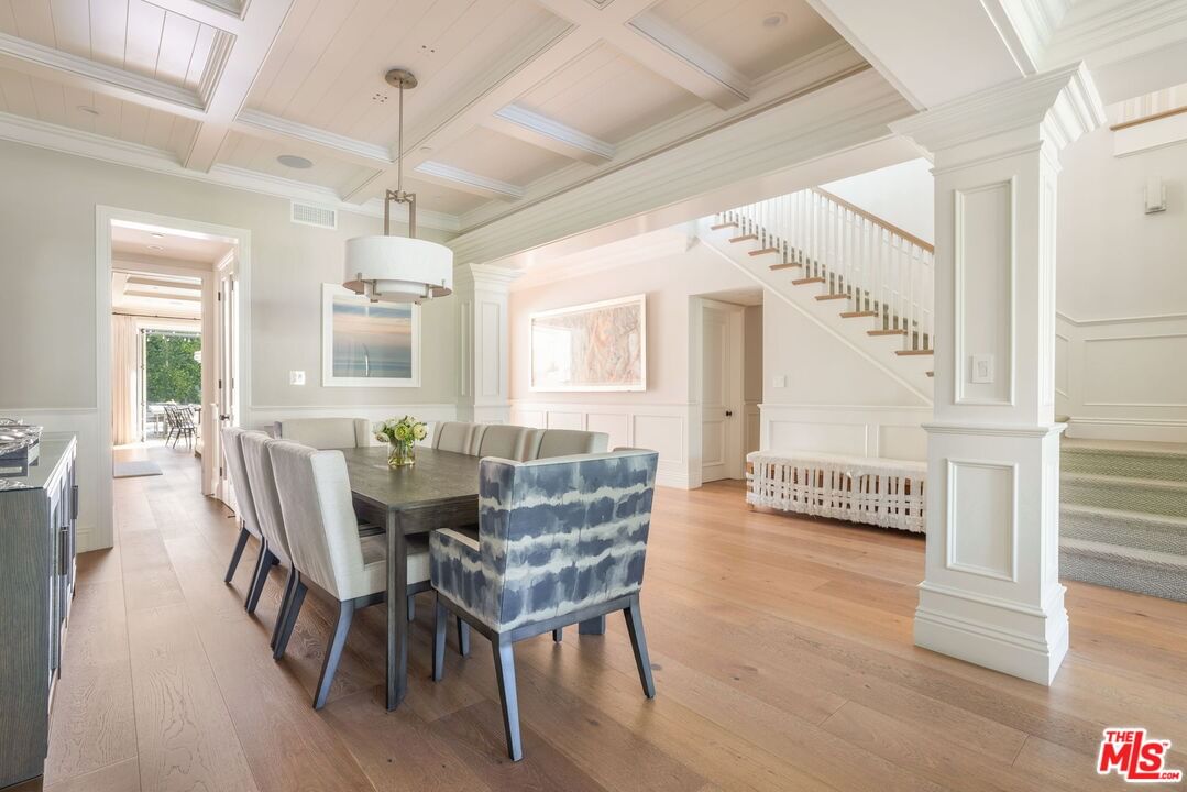 Amherst photo 15