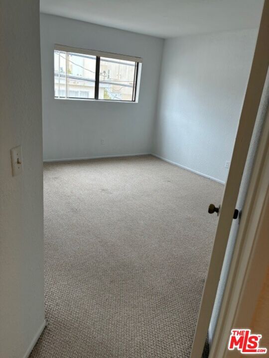 2nd photo 28
