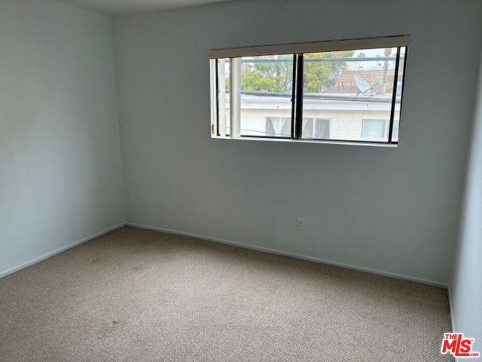 2nd photo 29