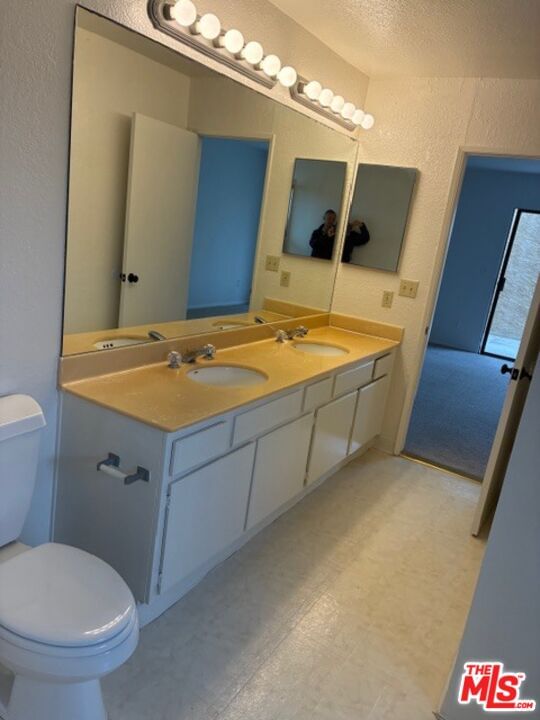2nd photo 36