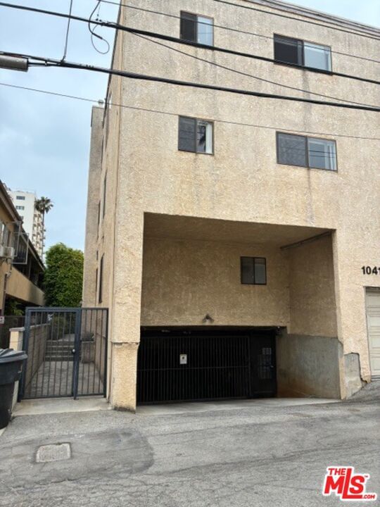 2nd photo 38